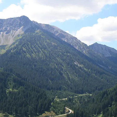 Bergblick 2*
